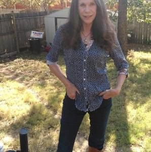 Meet your Posher, Debra